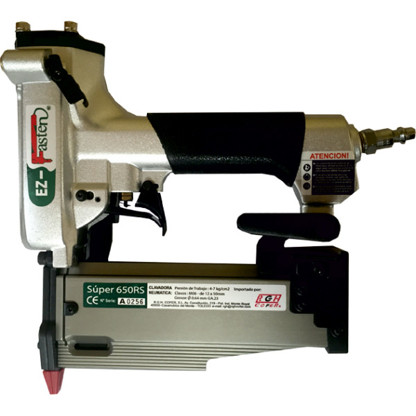 Clavadora con sopladora Super650rs